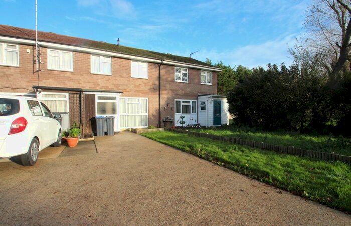 3 Bedroom Terraced House To Rent In Hildon Close, Worthing, BN13