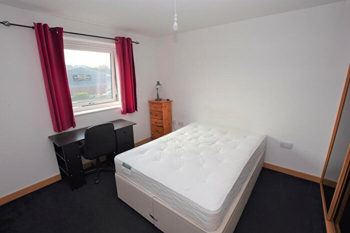 1 Bedroom Apartment For Sale In Hawkins Road, Colchester, CO2