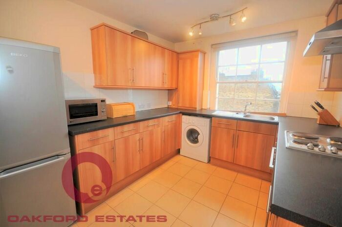 1 Bedroom Flat To Rent In Myddelton Square, Islington, EC1R