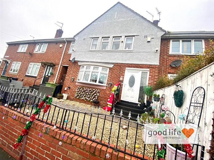 3 Bedroom Terraced House For Sale In Aintree Road, Farringdon, Sunderland, SR3