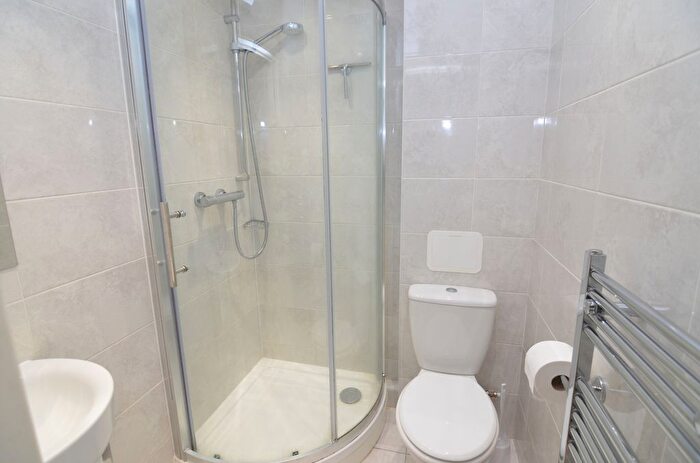 1 Bedroom Flat To Rent In Rowanwood Avenue, The Hollies, DA15