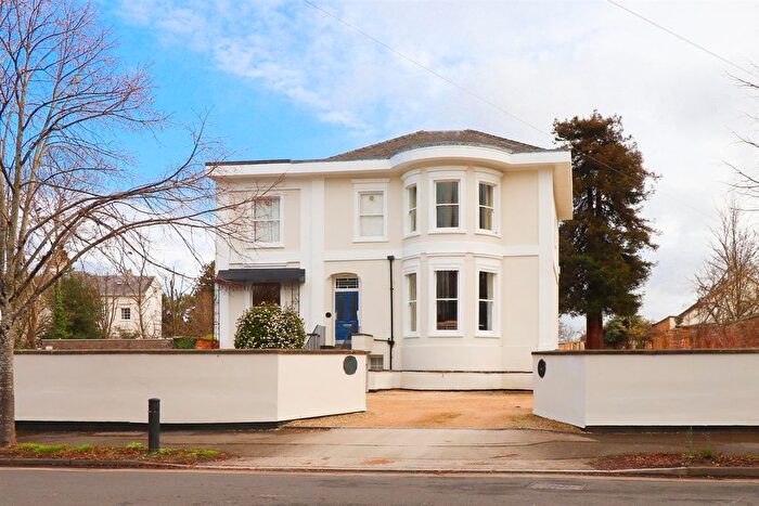 1 Bedroom Flat To Rent In Moorend Park Road, Leckhampton, Cheltenham, GL53