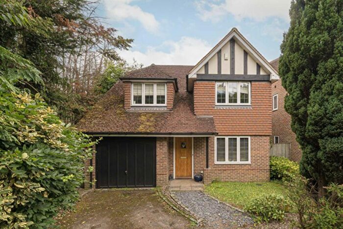 5 Bedroom Detached House To Rent In Hall Place Drive, Weybridge, KT13