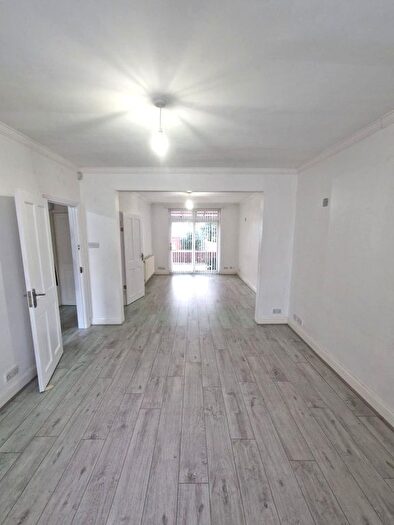 3 Bedroom Terraced House To Rent In Dimsdale Drive, London, NW9