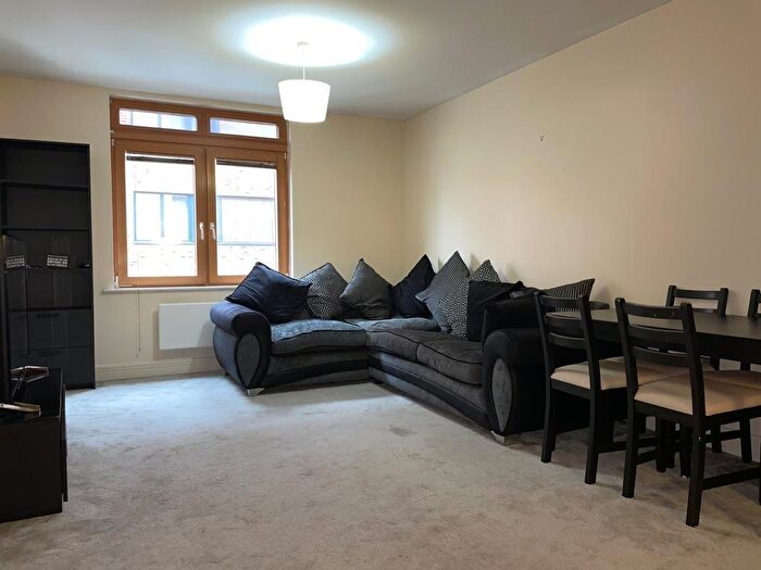 2 Bedroom Apartment To Rent In Upper Marshall Street, Birmingham, B1