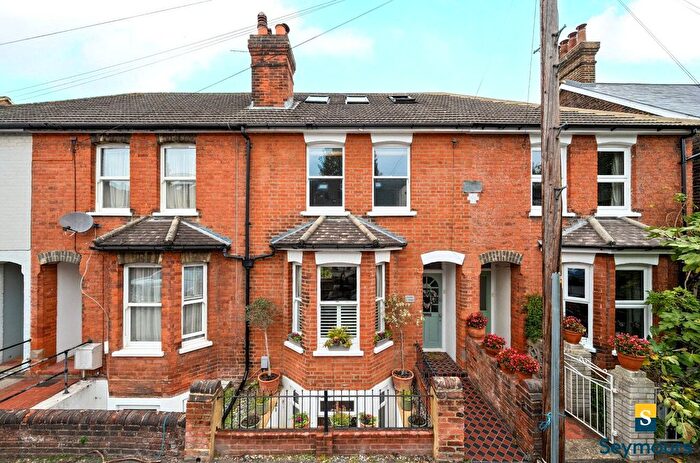 3 Bedroom Terraced House For Sale In Guildford, Surrey, GU2