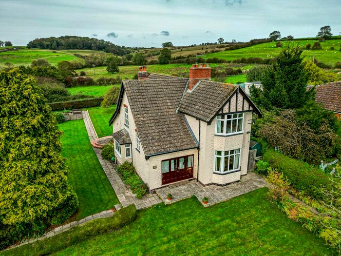 5 Bedroom Detached House For Sale In Rasen Road, Tealby, LN8