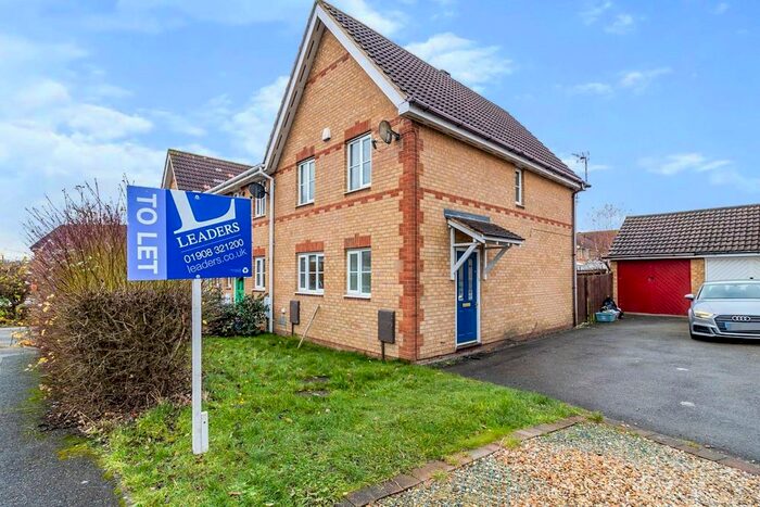 3 Bedroom End Of Terrace House To Rent In Bardsey Court, Monkston MK10