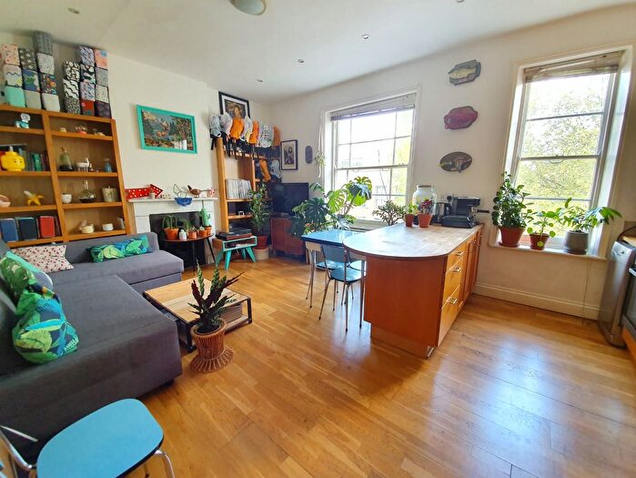 1 Bedroom Flat To Rent In Murray Street, Camden, NW1