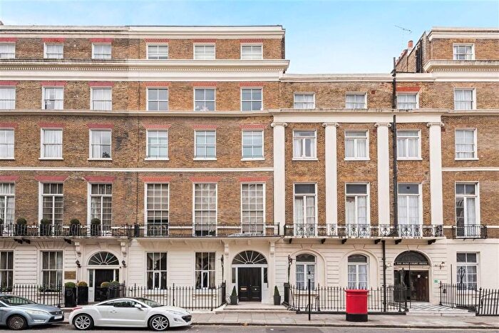 Studio To Rent In Great Cumberland Place, London, W1H