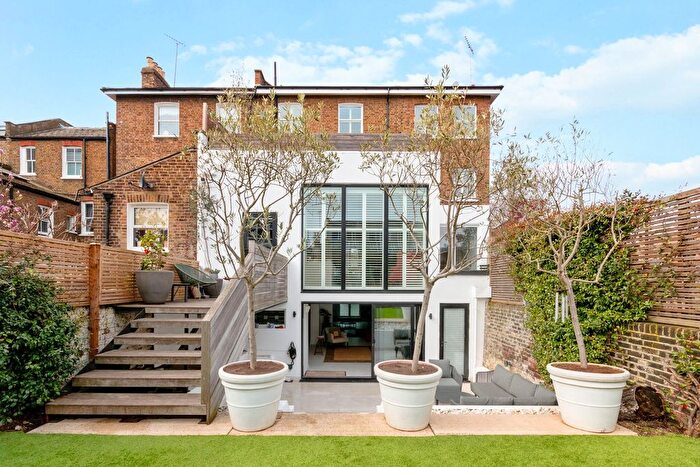 5 Bedroom Semi Detached House For Sale In Ravenscourt Avenue, Ravenscourt Park, Hammersmith, W6