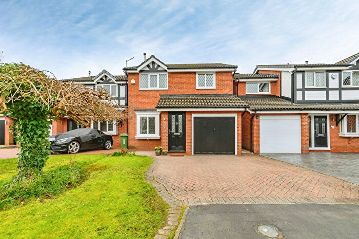 3 Bedroom Detached House For Sale In Loughrigg Close, Astley, Tyldesley, Manchester, M29