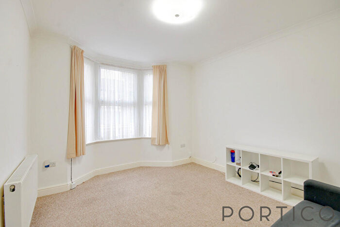 1 Bedroom Flat To Rent In Maud Road, London, E13