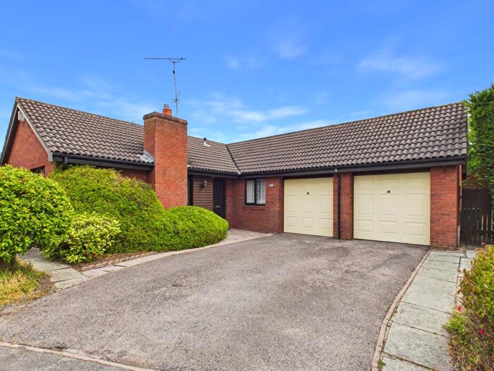3 Bedroom Detached Bungalow For Sale In Five Ashes Road, Westminster Park, CH4