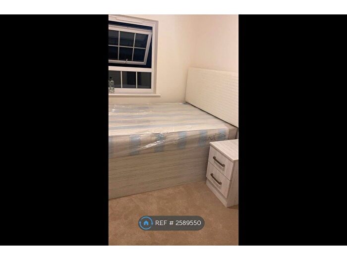 4 Bedroom Detached House To Rent In Knight Street, Bedfordshire, MK43