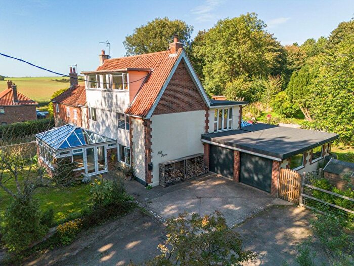 4 Bedroom Property For Sale In Sandpit Lane, Gimingham, NR11