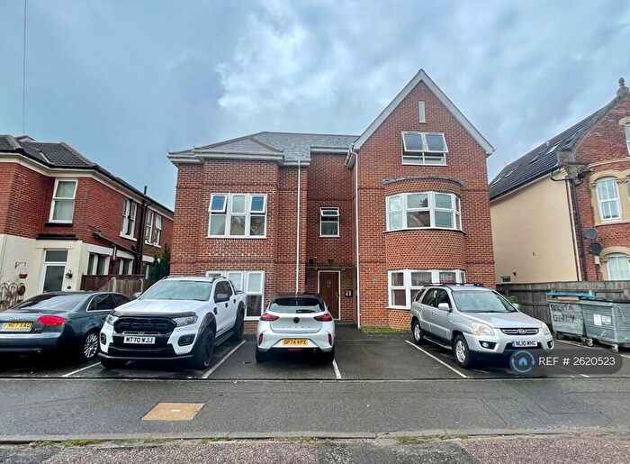 1 Bedroom Flat To Rent In Drummond Road, Bournemouth, BH1