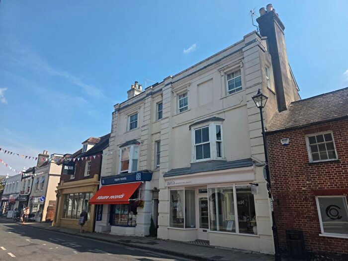 1 Bedroom Apartment To Rent In High Street, Wimborne, BH21