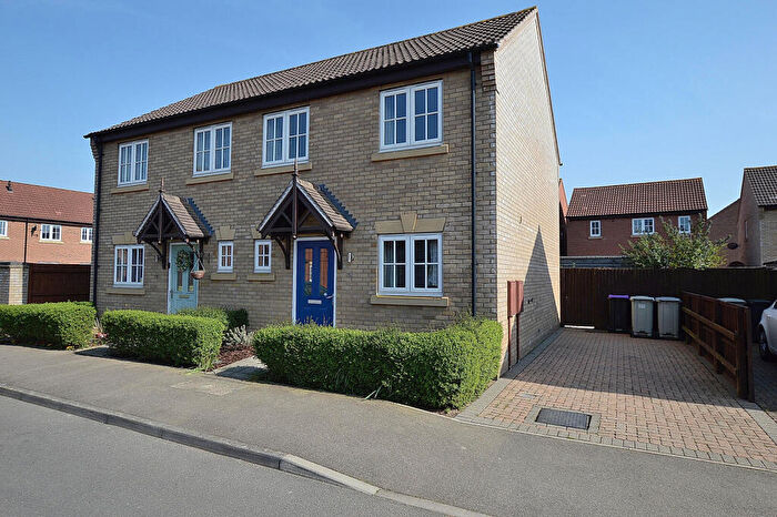 3 Bedroom Semi Detached House For Sale In Milson Close, Coningsby, LN4