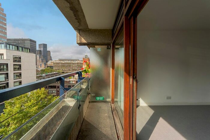 2 Bedroom Flat To Rent In Barbican, London, EC2Y