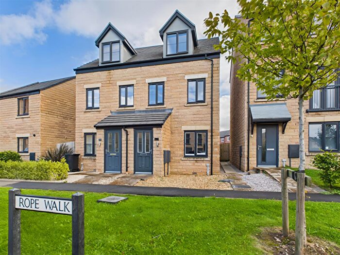 3 Bedroom Semi-Detached House For Sale In Ropewalk, Lancaster, LA1