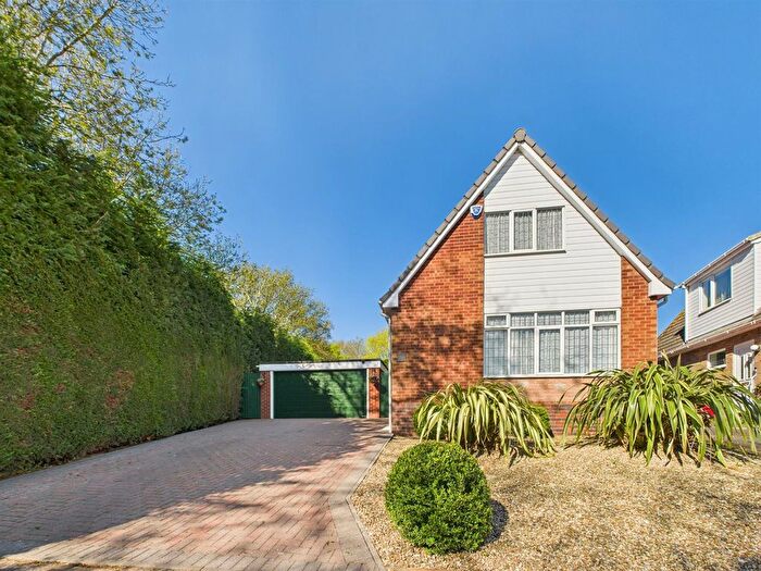 3 Bedroom Detached House To Rent In Rockingham Close, Shepshed, LE12