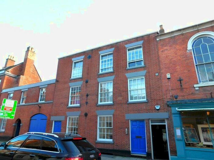 1 Bedroom Flat To Rent In St. John Street, Ashbourne, DE6