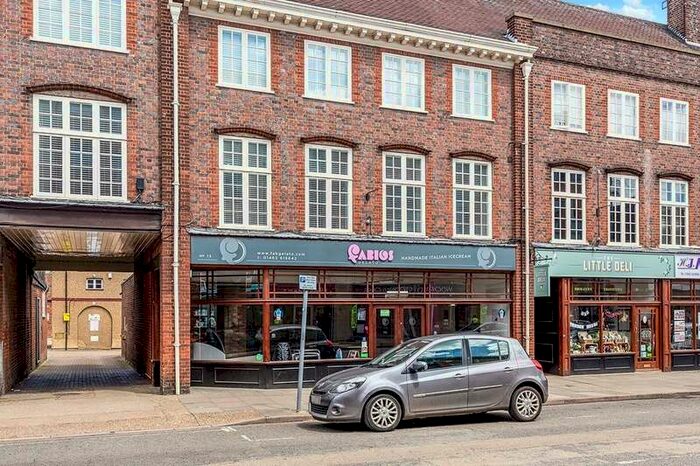 2 Bedroom Apartment To Rent In Hermitage Road, Hitchin, Hertfordshire, SG5