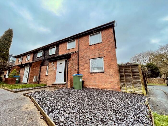 2 Bedroom End Of Terrace House To Rent In Whitegates Close, South Chailey, Lewes, BN8