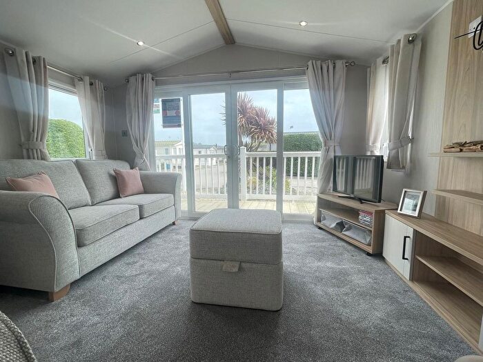 2 Bedroom Park Home For Sale In Braunton Road, Ashford, Barnstaple, EX31