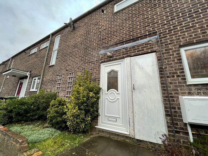 3 Bedroom Terraced House To Rent In Swanspool, Ravensthorpe, Peterborough, PE3