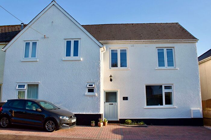 5 Bedroom Semi Detached House For Sale In Norwood Road, Tiverton, EX16