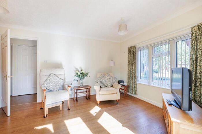 2 Bedroom Semi-Detached Bungalow For Sale In Lowestoft Road, Reydon, Southwold, IP18