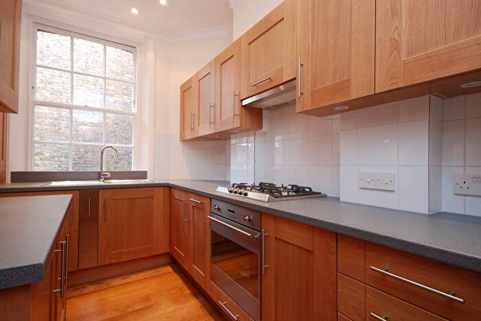 1 Bedroom Flat To Rent In Pater Street, High Street Kensington, London, W8