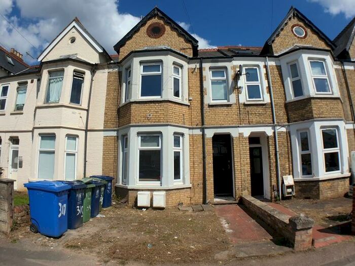 5 Bedroom Terraced House To Rent In Cowley Road *Student* Double Bedrooms, OX4