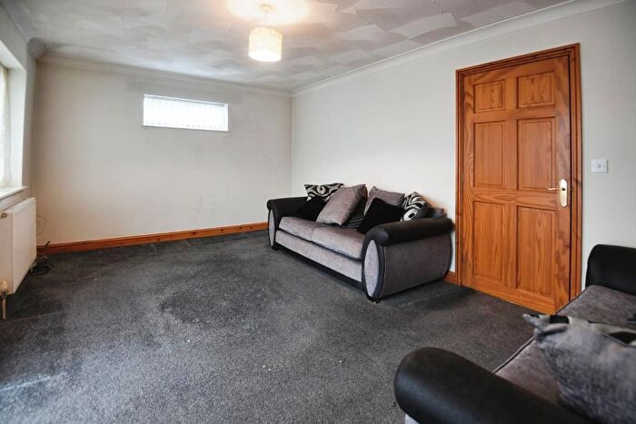 2 Bedroom Semi-Detached Bungalow For Sale In Walnut Close, Wisbech St Mary, Wisbech, PE13
