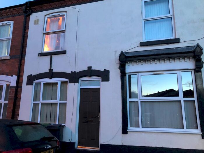 3 Bedroom End Of Terrace House To Rent In Arundel Street, Walsall, West Midlands, WS1