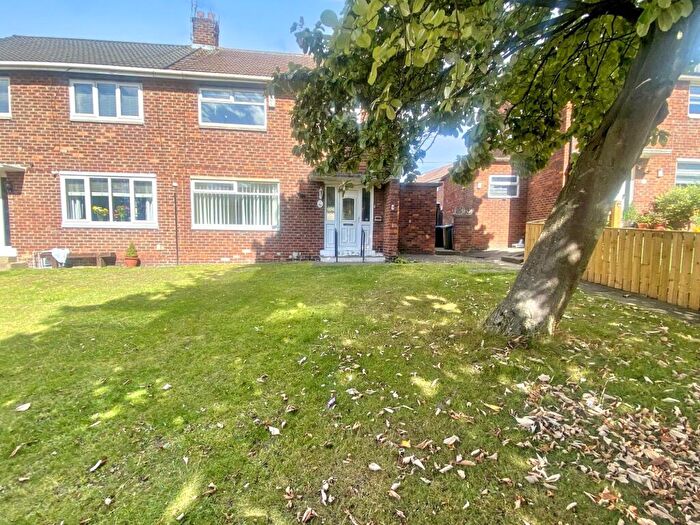 3 Bedroom Semi-Detached House To Rent In Robson Avenue, Peterlee, Durham, SR8