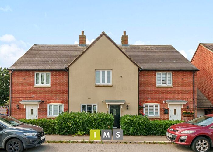 3 Bedroom Terraced House For Sale In Buchanan Road, Upper Arncott, OX25
