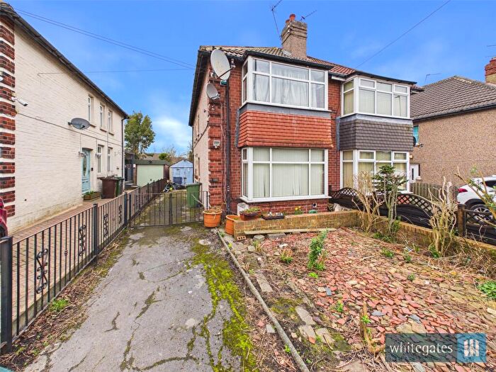 3 Bedroom Semi Detached House For Sale In Norman Lane, Bradford, West Yorkshire, BD2