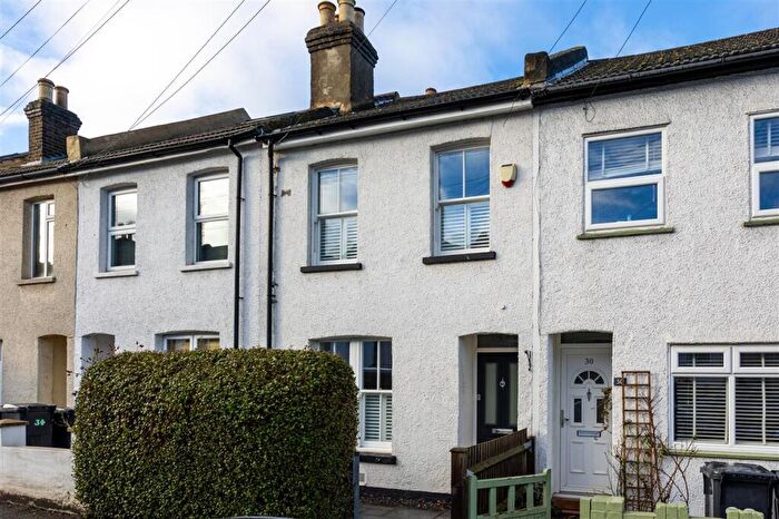 2 Bedroom Terraced House For Sale In Bynes Road, South Croydon, CR2