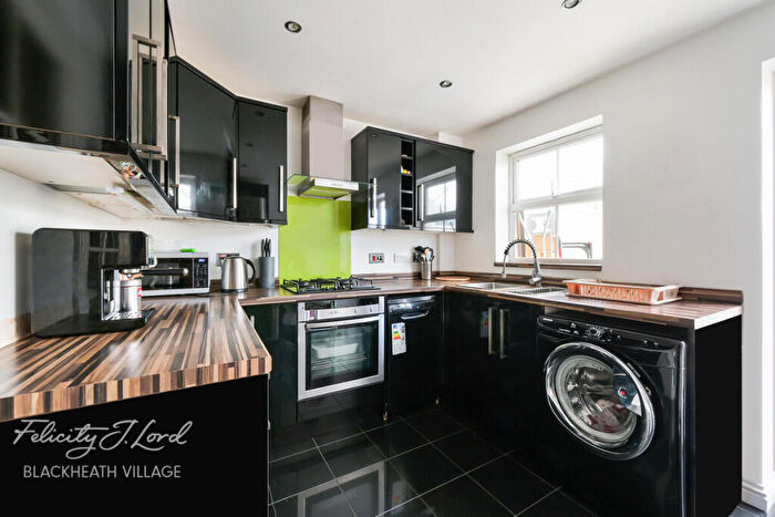 2 Bedroom Terraced House For Sale In Kendall Road, London, SE18