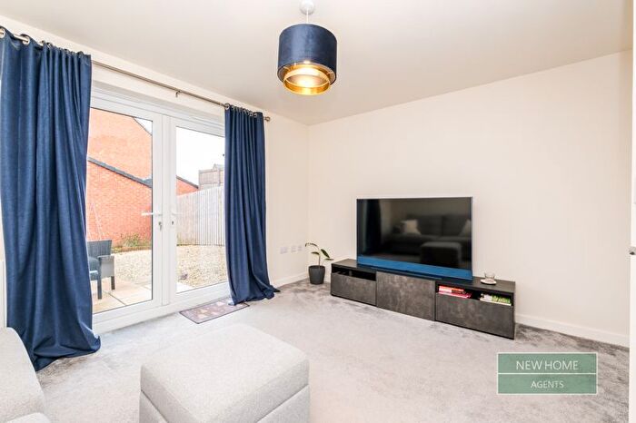 2 Bedroom Semi-Detached House For Sale In Belsay Close, Chester Le Street, DH2