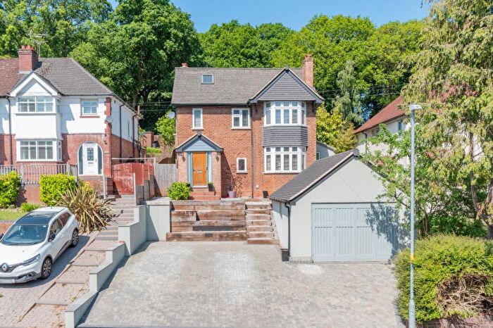 5 Bedroom Detached House For Sale In Plymouth Road, Southcrest, Redditch, B97