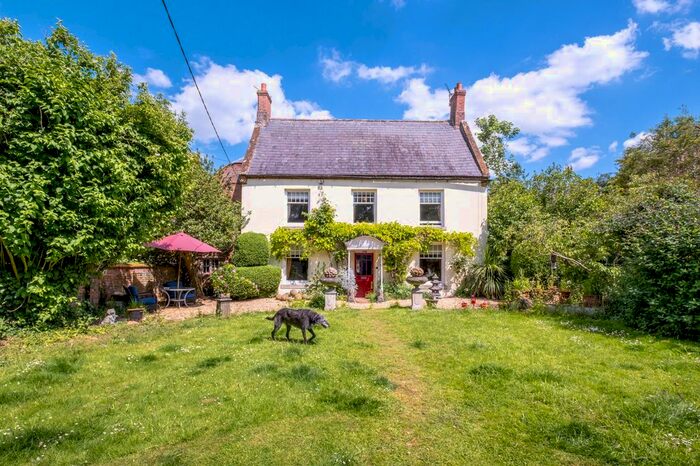 5 Bedroom Detached House For Sale In Daventry Road, Barby, Rugby, CV23