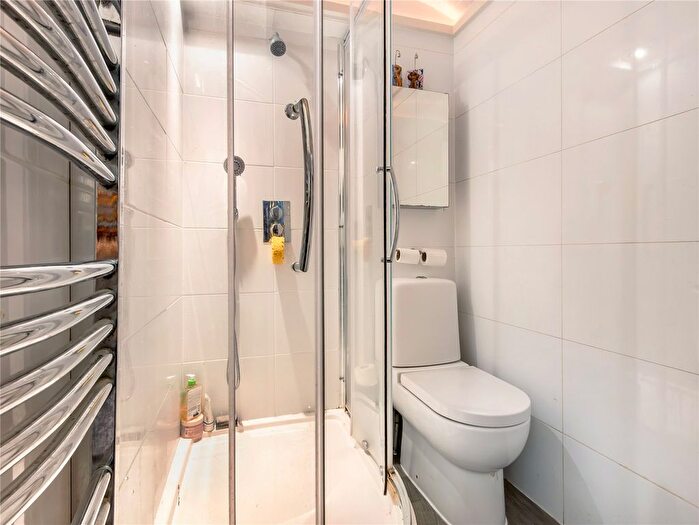 1 Bedroom Flat For Sale In Gloucester Avenue, London, NW1