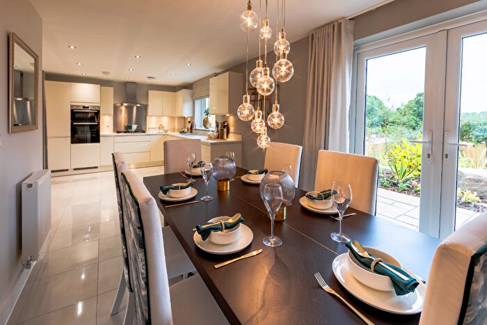 4 Bedroom Detached House For Sale In Selby Road, Howden, DN14