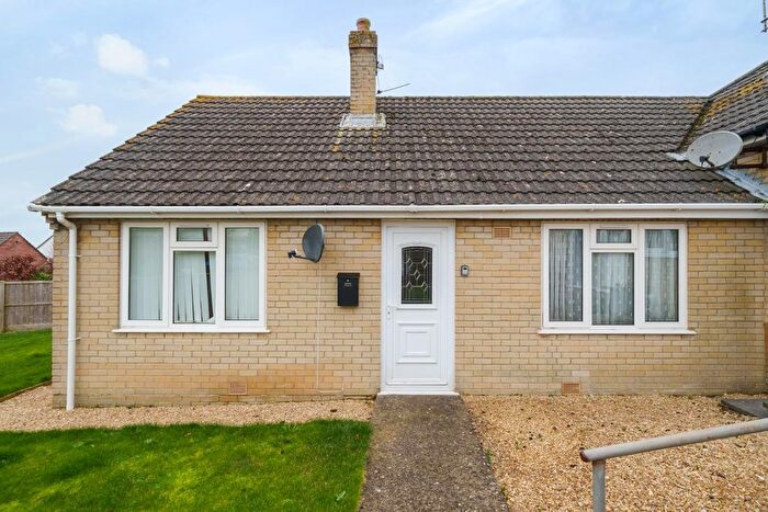 2 Bedroom Bungalow For Sale In Ambrose Close, Bradford Abbas, Sherborne, DT9