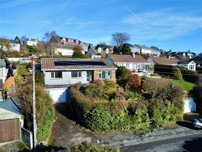 4 Bedroom Bungalow For Sale In Ridgegrove Lane, Launceston, Cornwall, PL15