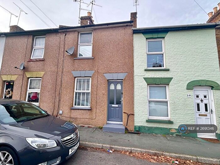 2 Bedroom Terraced House To Rent In Ivy Street, Rainham, Gillingham, ME8